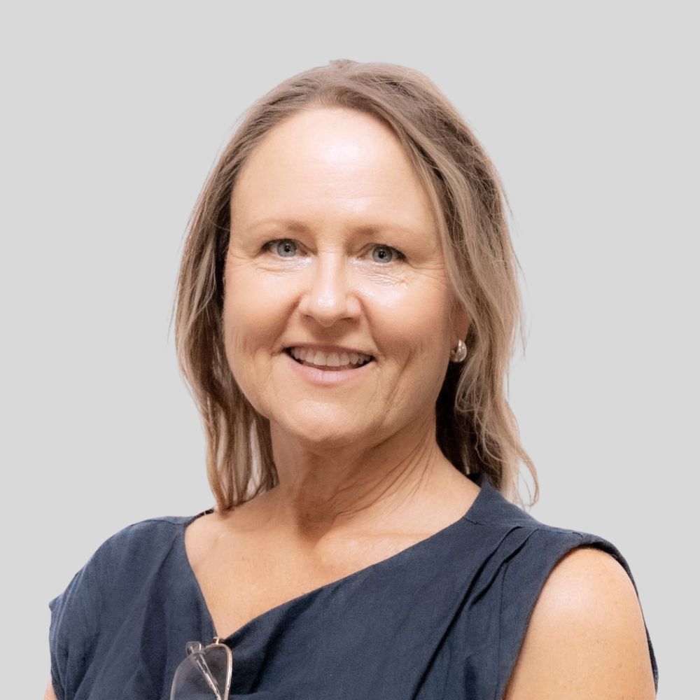 Kerie's Headshot