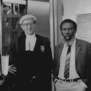 Mabo lawyer Bryan Keon-Cohen urges 'gutless politicians' to support Uluru decision